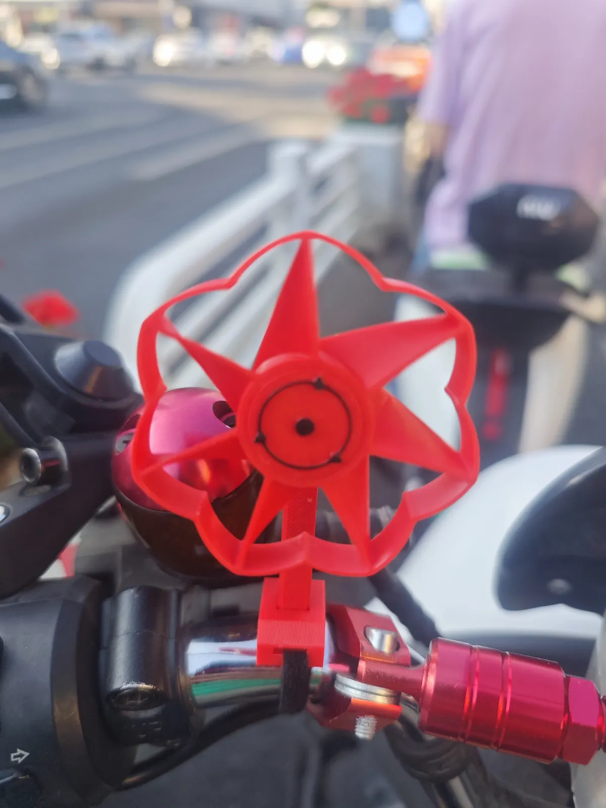 Miniatura 2 do modelo 3D 车载写轮眼风车