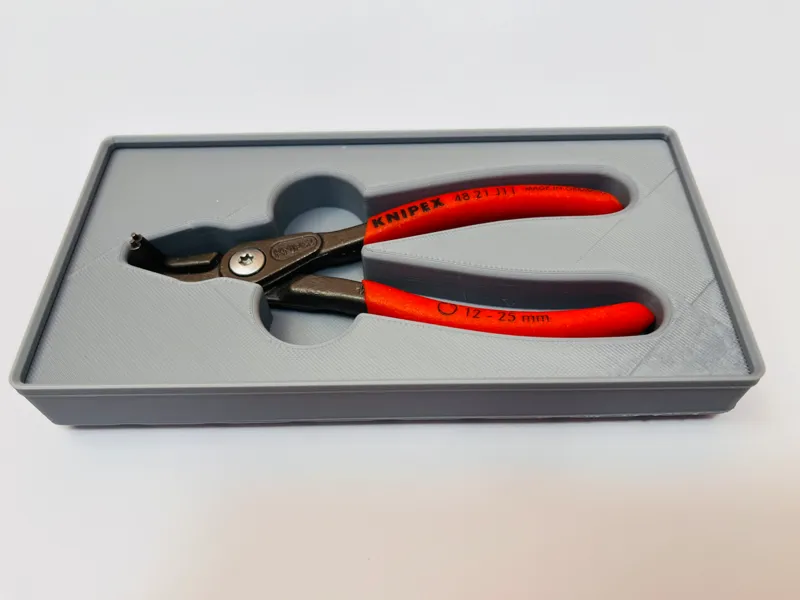 Gridfinity tray for Knipex 48 21 J11 Pliers