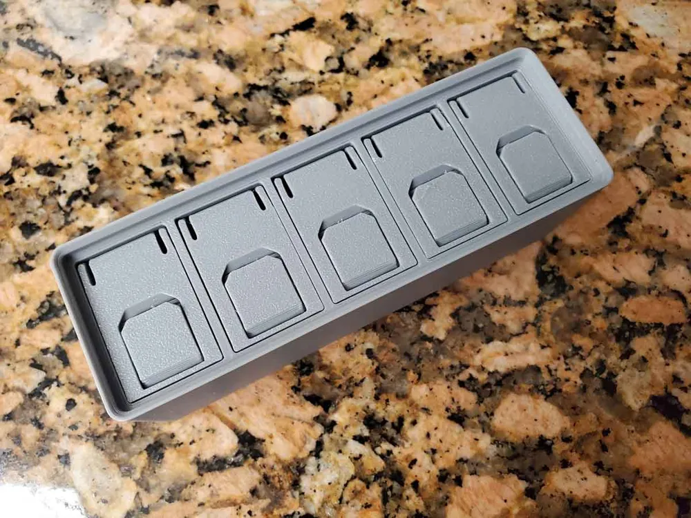 Gridfinity 1x3 Bins with Latching Lids v1.0 - Free 3D Print Model ...