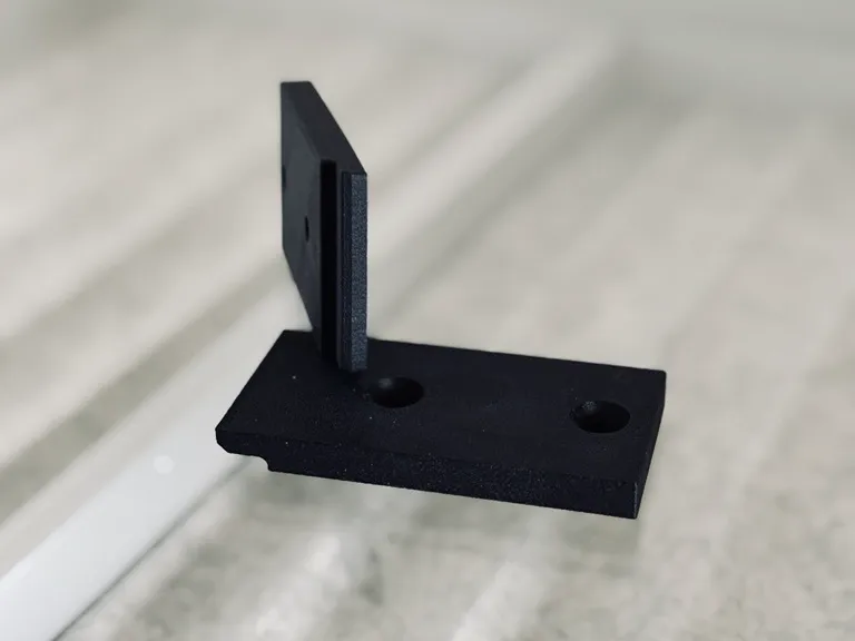 Extra Flat Radiator Mount - Free 3D Print Model - MakerWorld