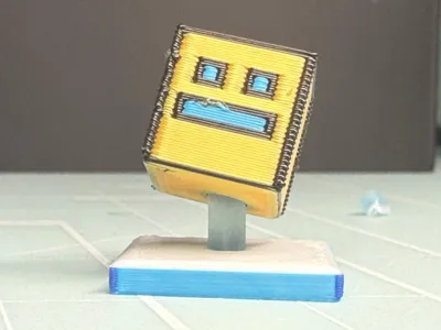 Geometry Dash Cube Figure