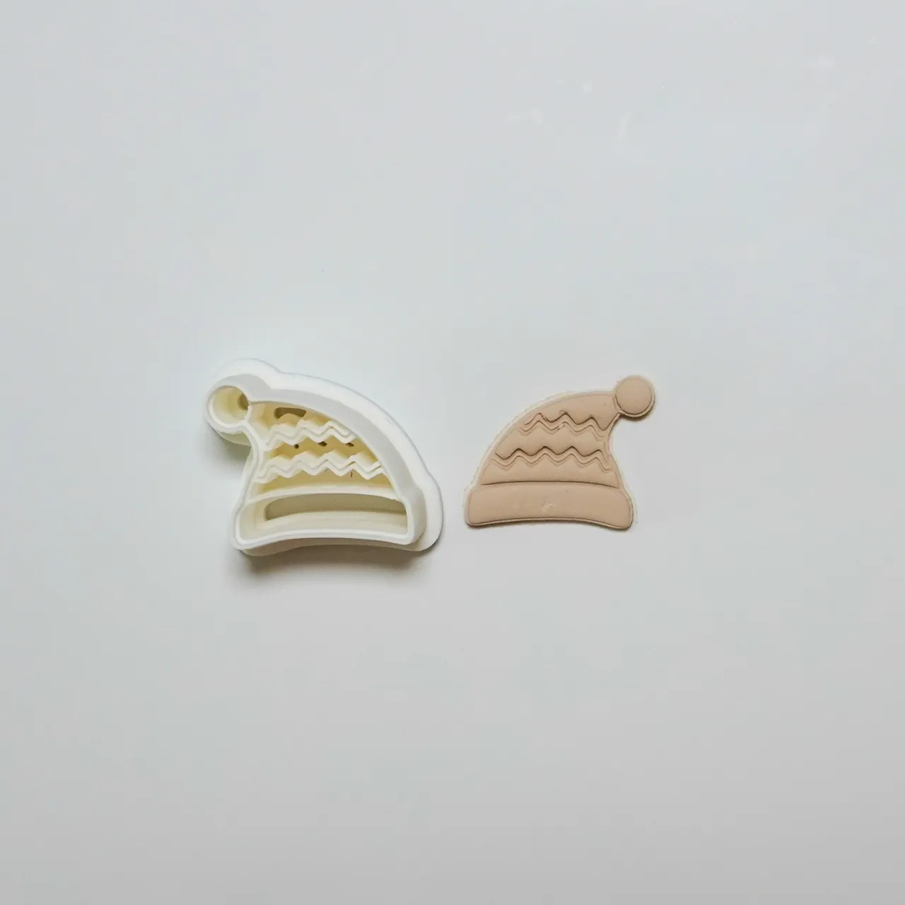 Beenie Polymer Clay Cutter Earrings Necklace view 3