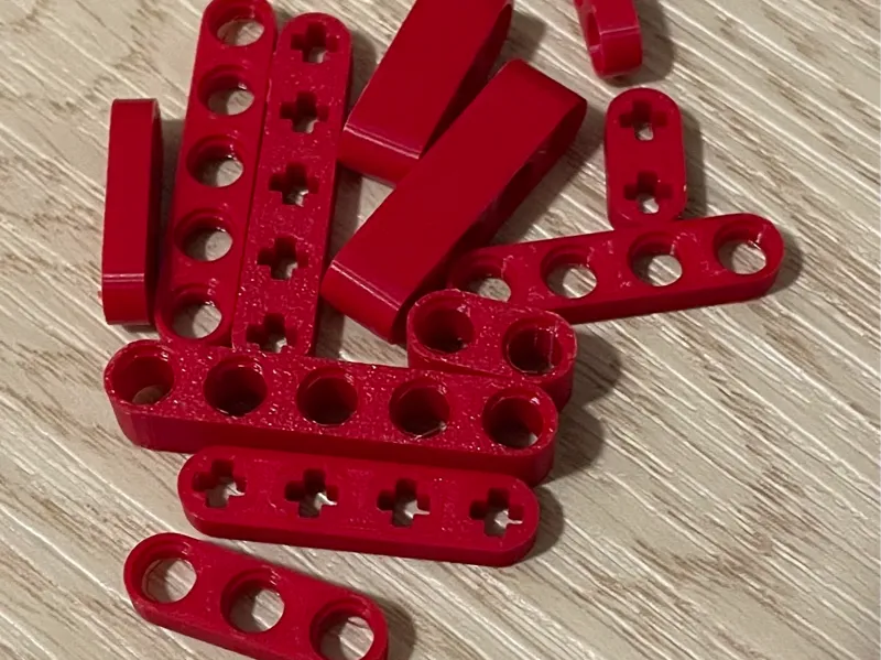 Custom brick Technic Pieces