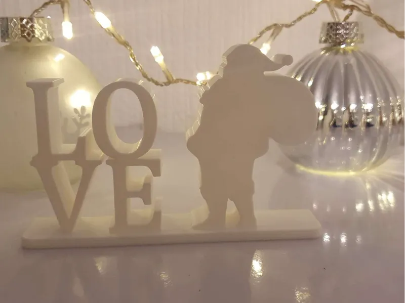 Santa Themed Love Sign