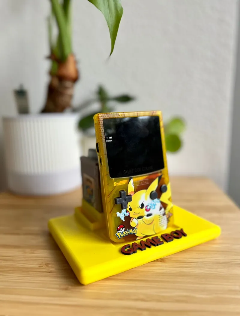 gameboy stand with place for cartridge