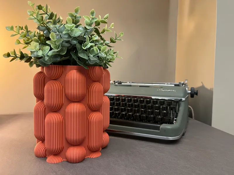 Nebula vase