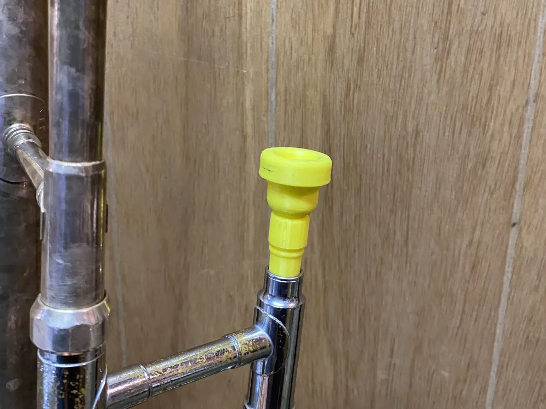 Embouchure de trompette pour trombone/baryton