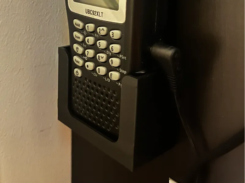 Uniden Bearcat UBC92XLT Wall Holder