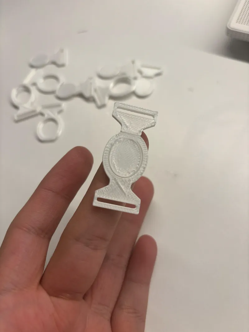 Clip buckle