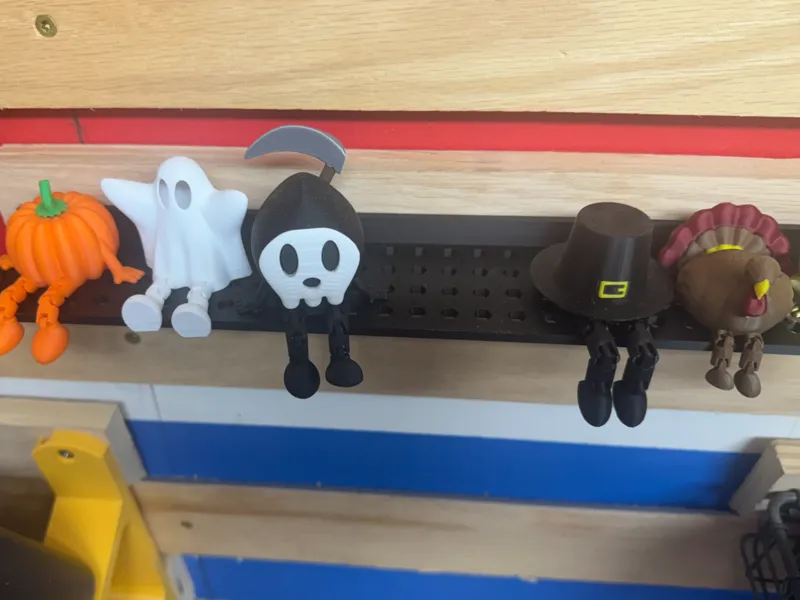 Buddy Shelf