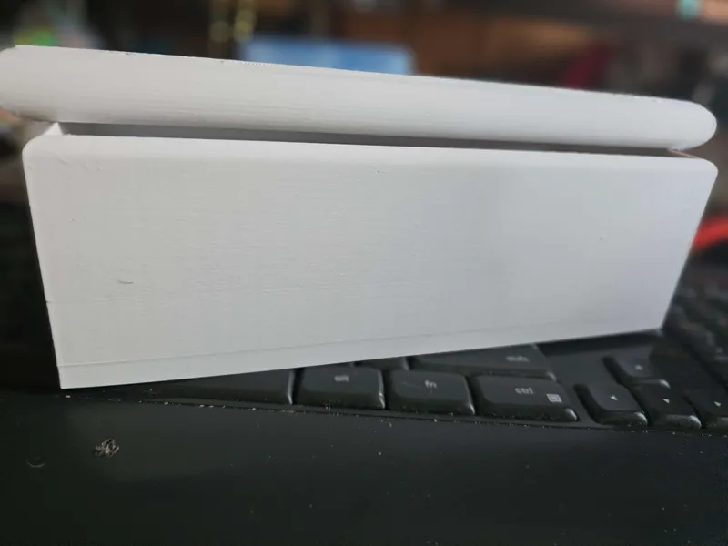 A Elongated Box 