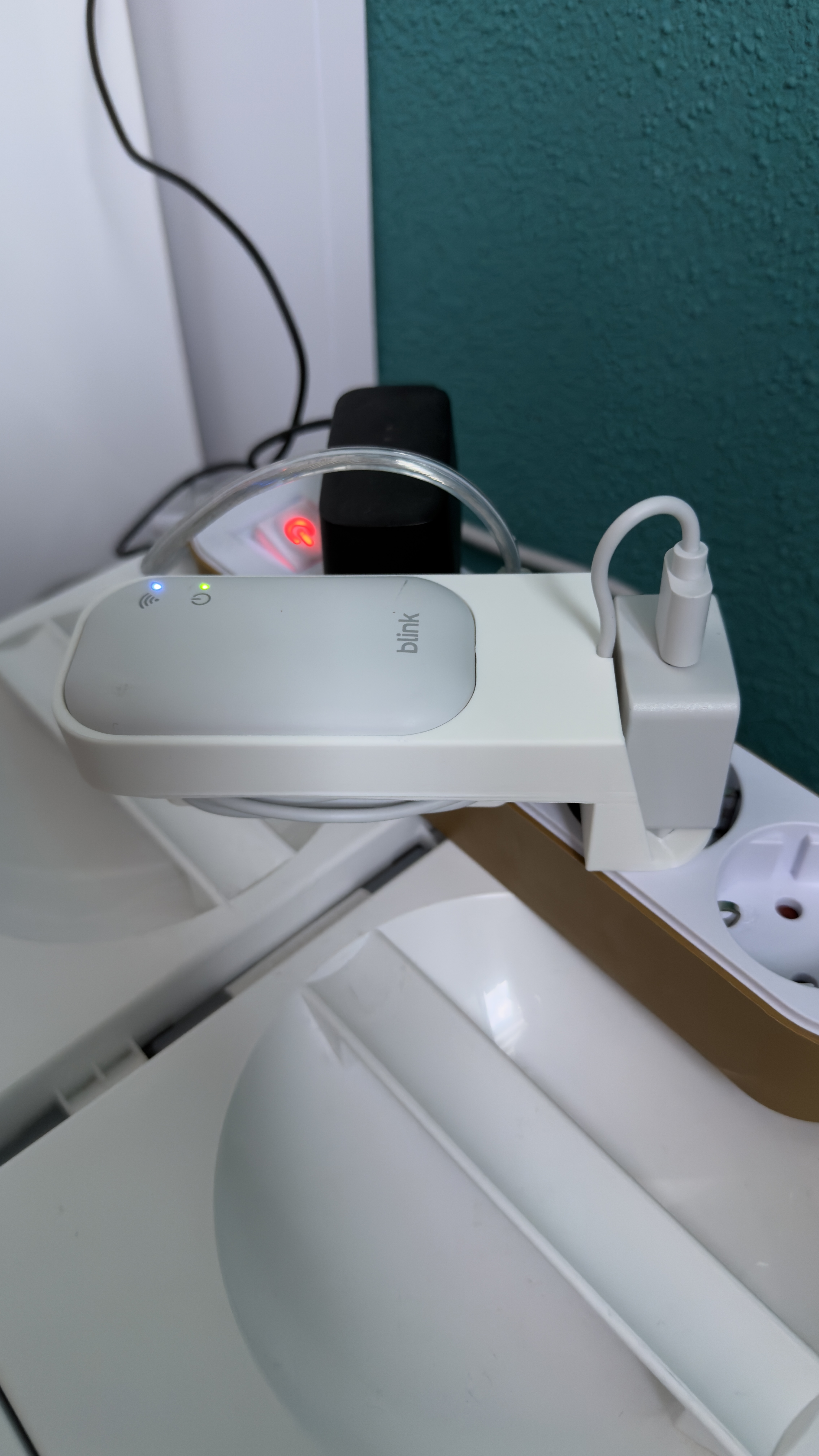 Miniatura 3 do modelo 3D Blink Syncmodul core Halter