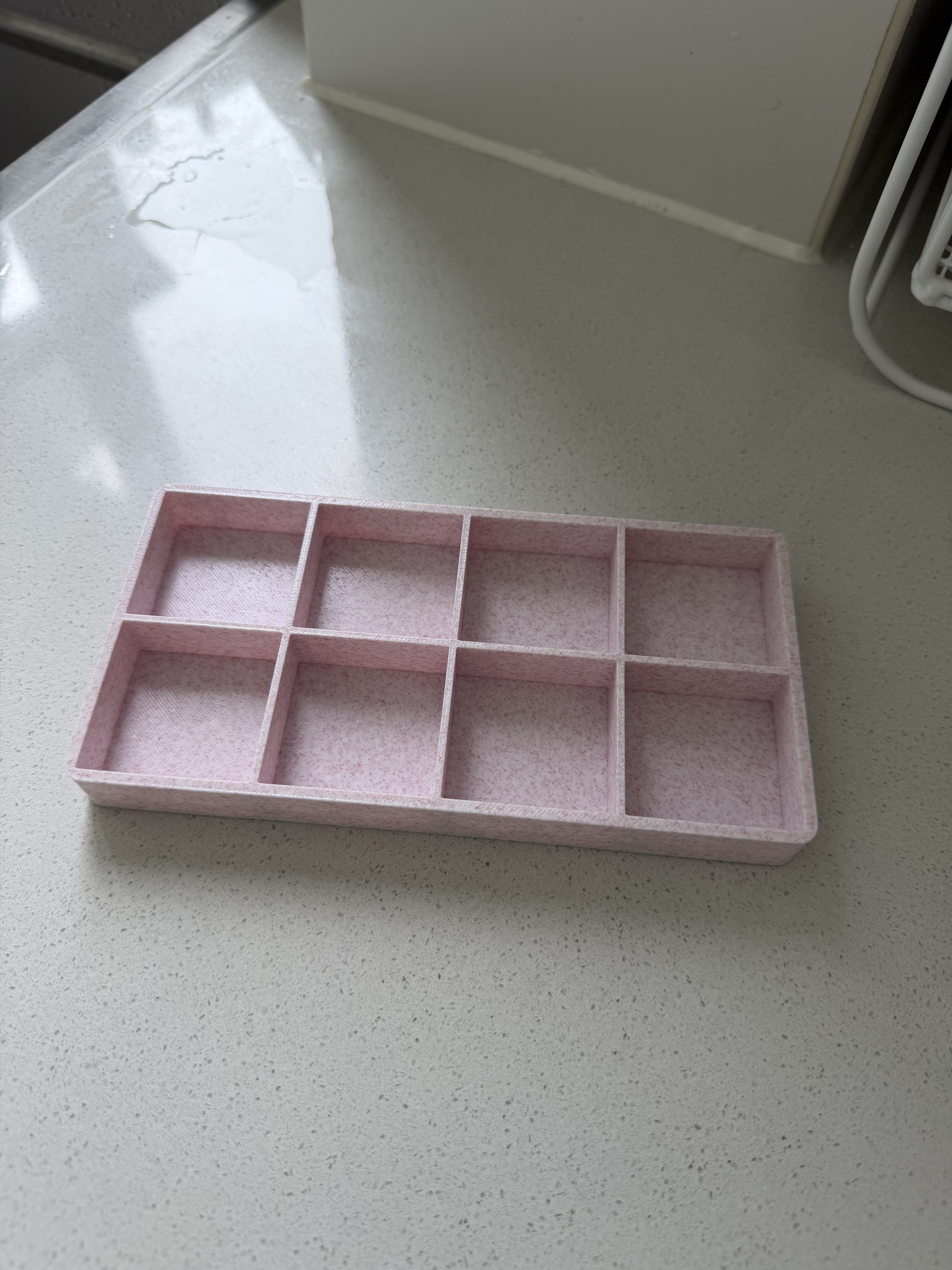 Miniatura 2 do modelo 3D 拼豆收纳|长方瓶托盘6格+50g药瓶托盘8格
