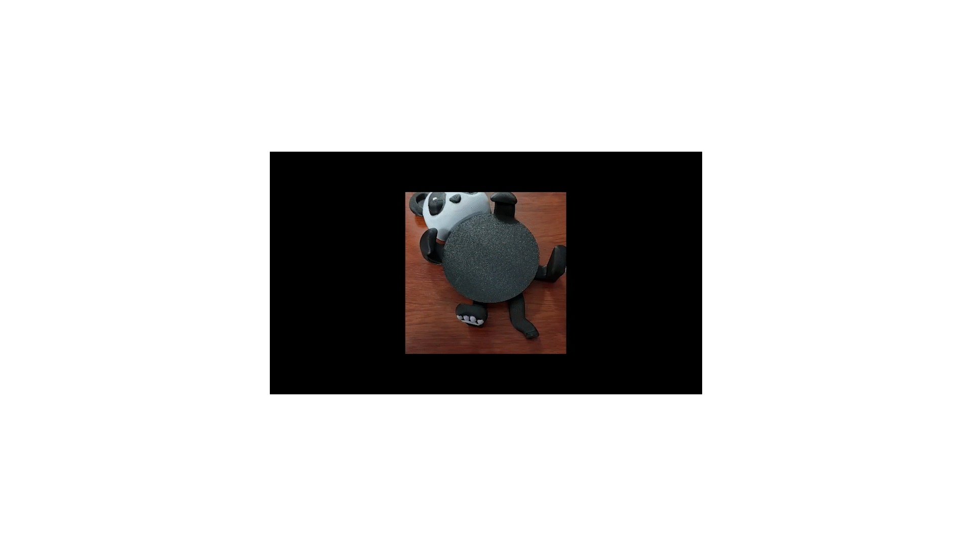 Miniatura 1 do modelo 3D 熊猫杯架 杯垫 杯托 个性托盘