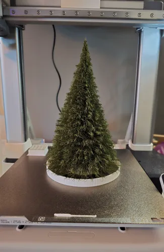 Big Chrismas tree with rounded foot 