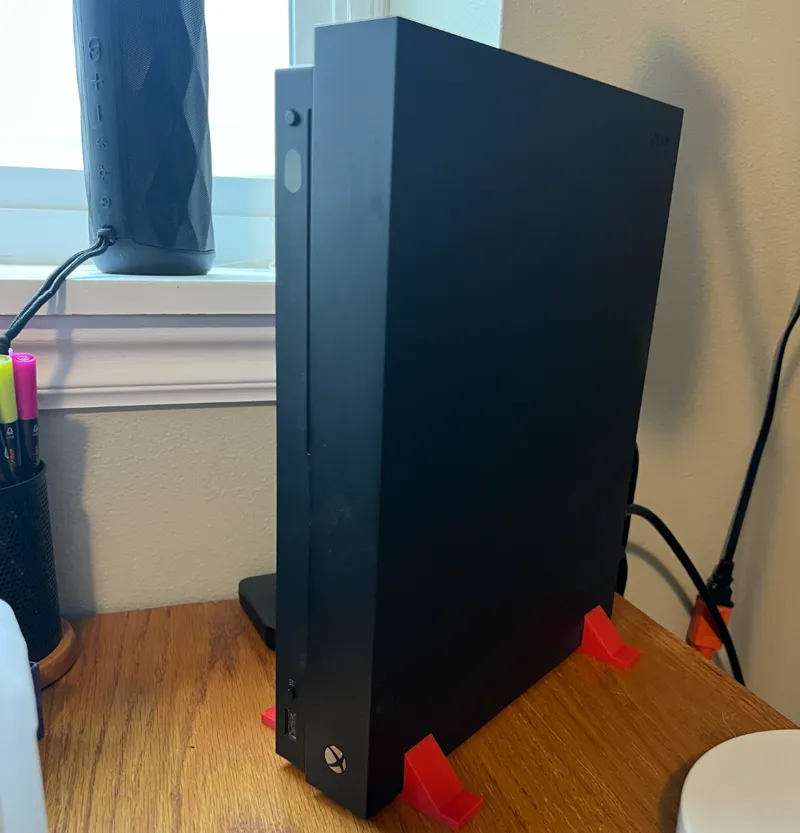 Xbox One X basic stand