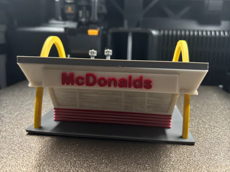 Ho scale McDonalds 1:87 scale