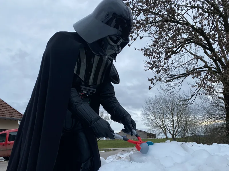 Snowball fight - Dark Side