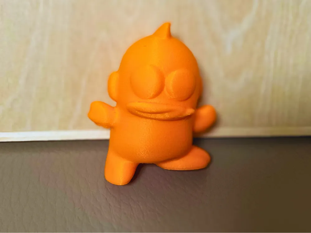 Mini Cute Little Alien Happy Hug - Free 3D Print Model - MakerWorld