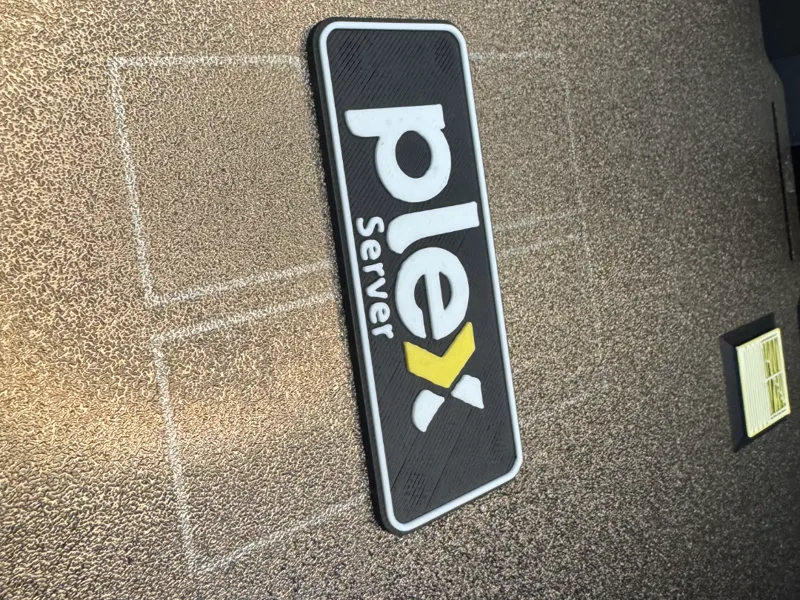 Magnetic Plex Server Badge