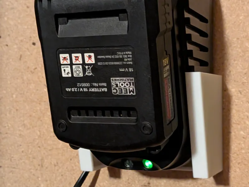 Battery Charger Wallmount