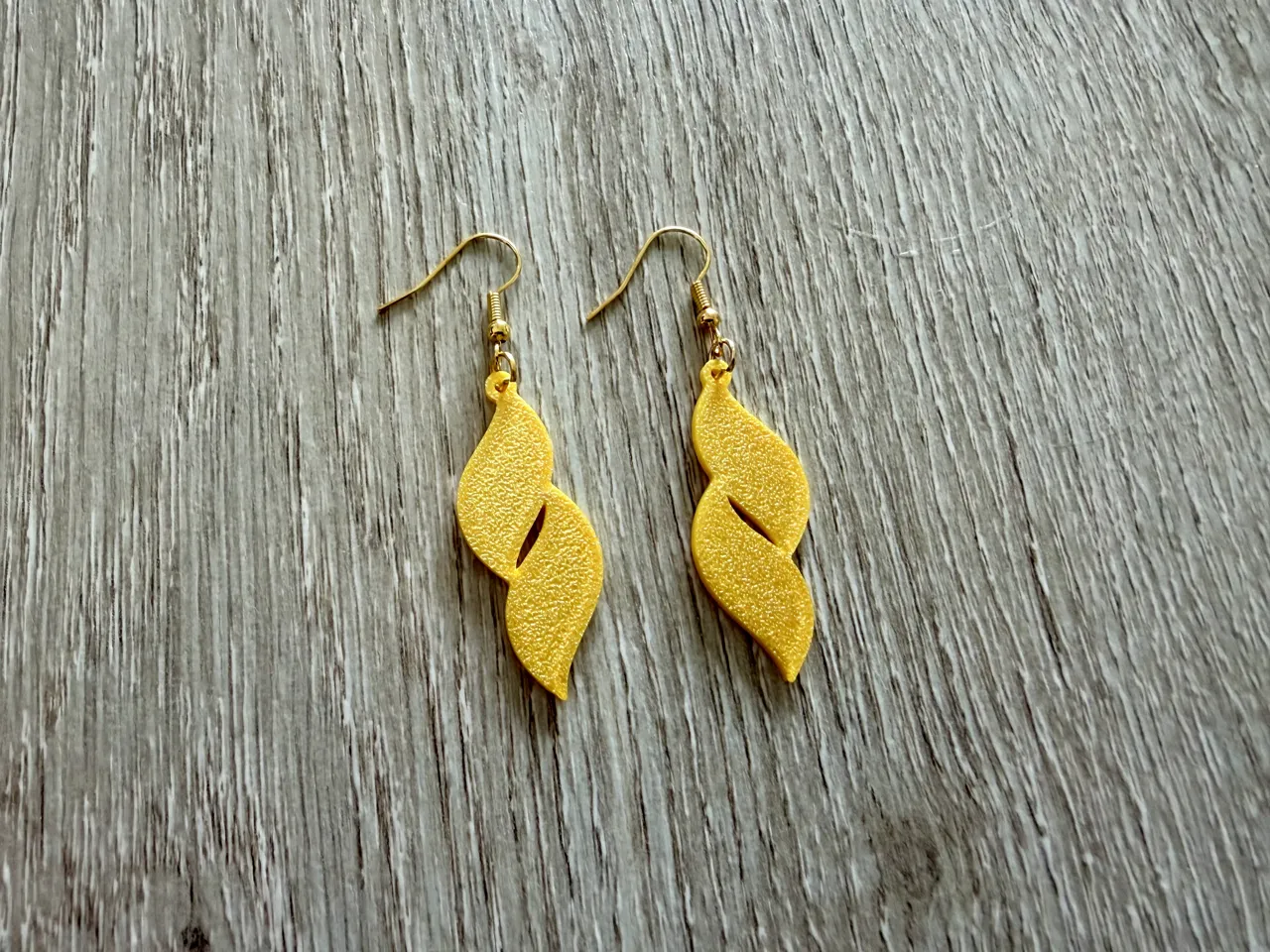 Curly Earrings view 2