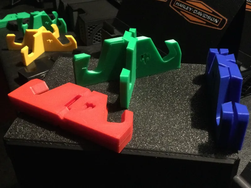 Folding X Phone Stand - Print In Place
