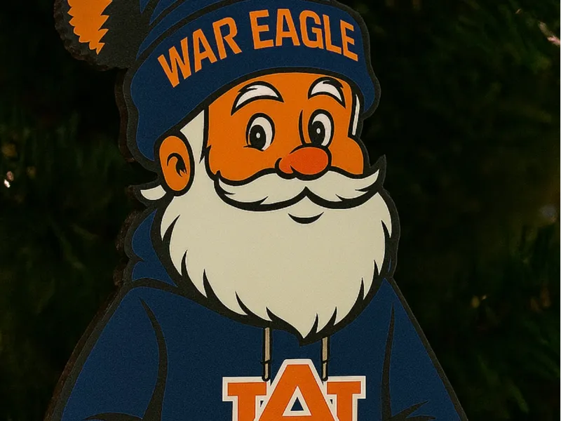 Auburn Santa