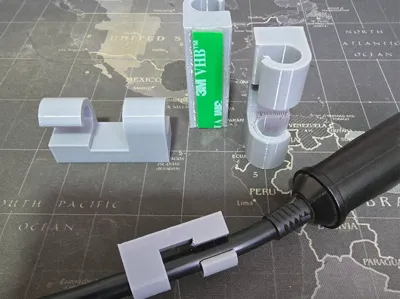 Strong Cable Holder