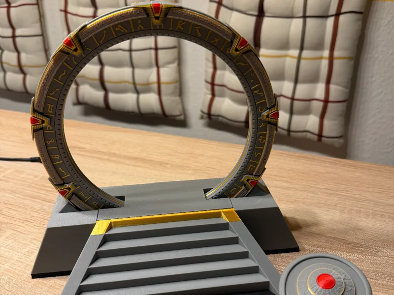 Stargate " STARGATE"  SG1 Grau/ Gold AMS 