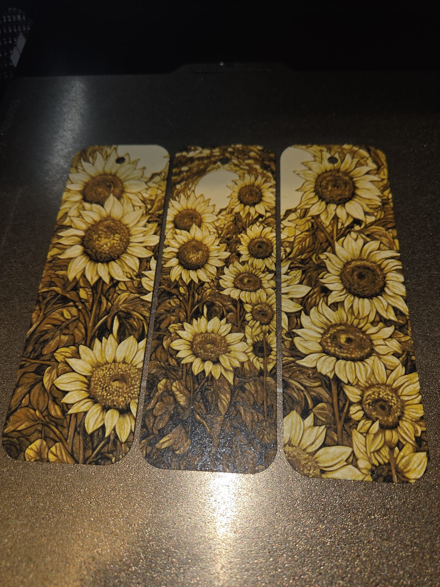 Miniatura 2 do modelo 3D Sunflower Bookmarks