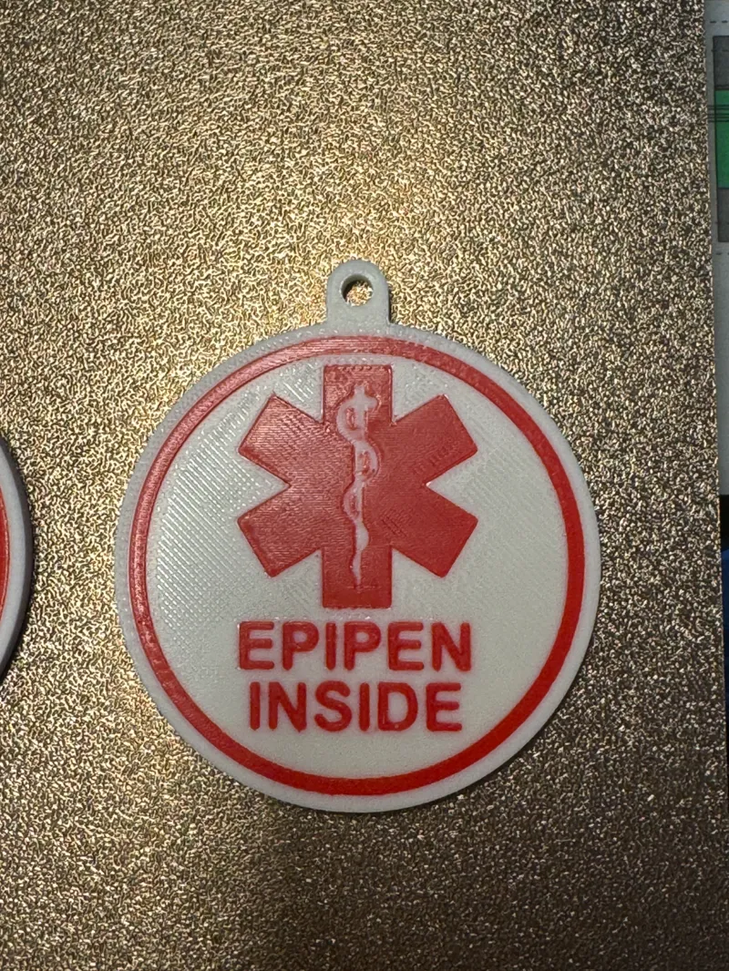 EpiPen Inside Bigger 60mm 