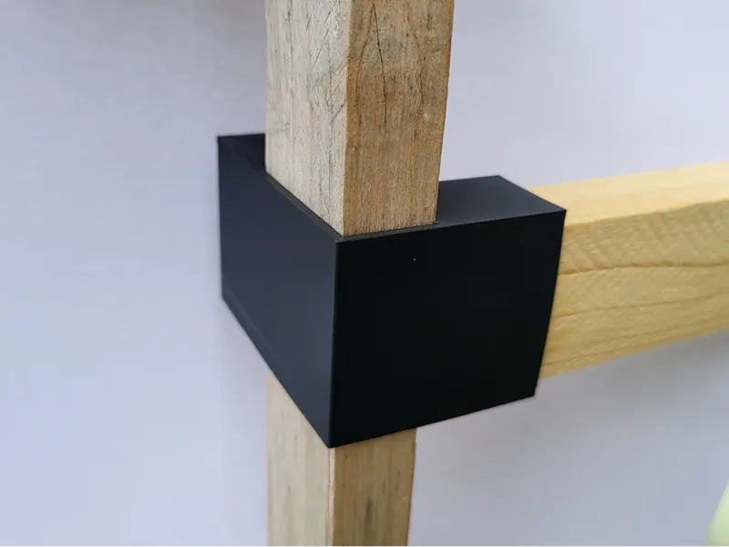 Modular T-Connector for Wooden Frames
