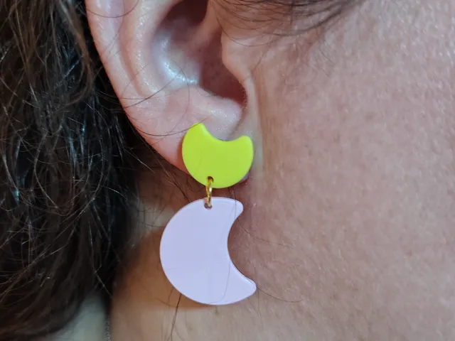 Pendientes semicírculo sencillos
