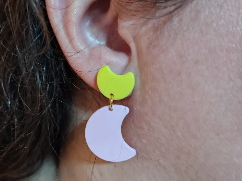 Pendientes semicírculo sencillos