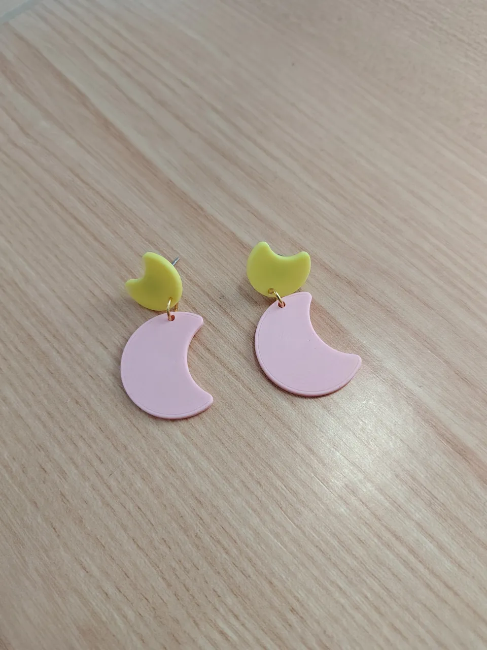 Pendientes semicírculo sencillos view 2