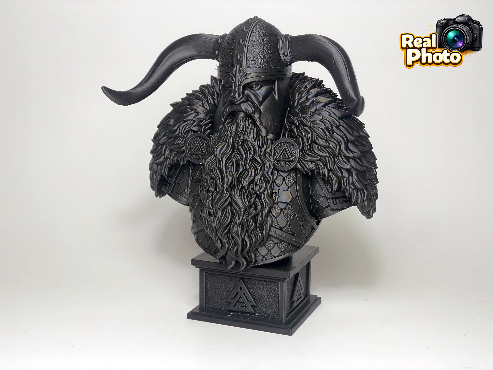 Viking Warlord  Chieftain Bust 