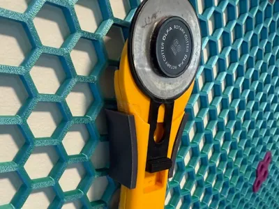 Olfa Rotary Cutter HSW Honeycomb holder