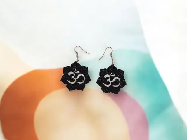 Omalotus earrings