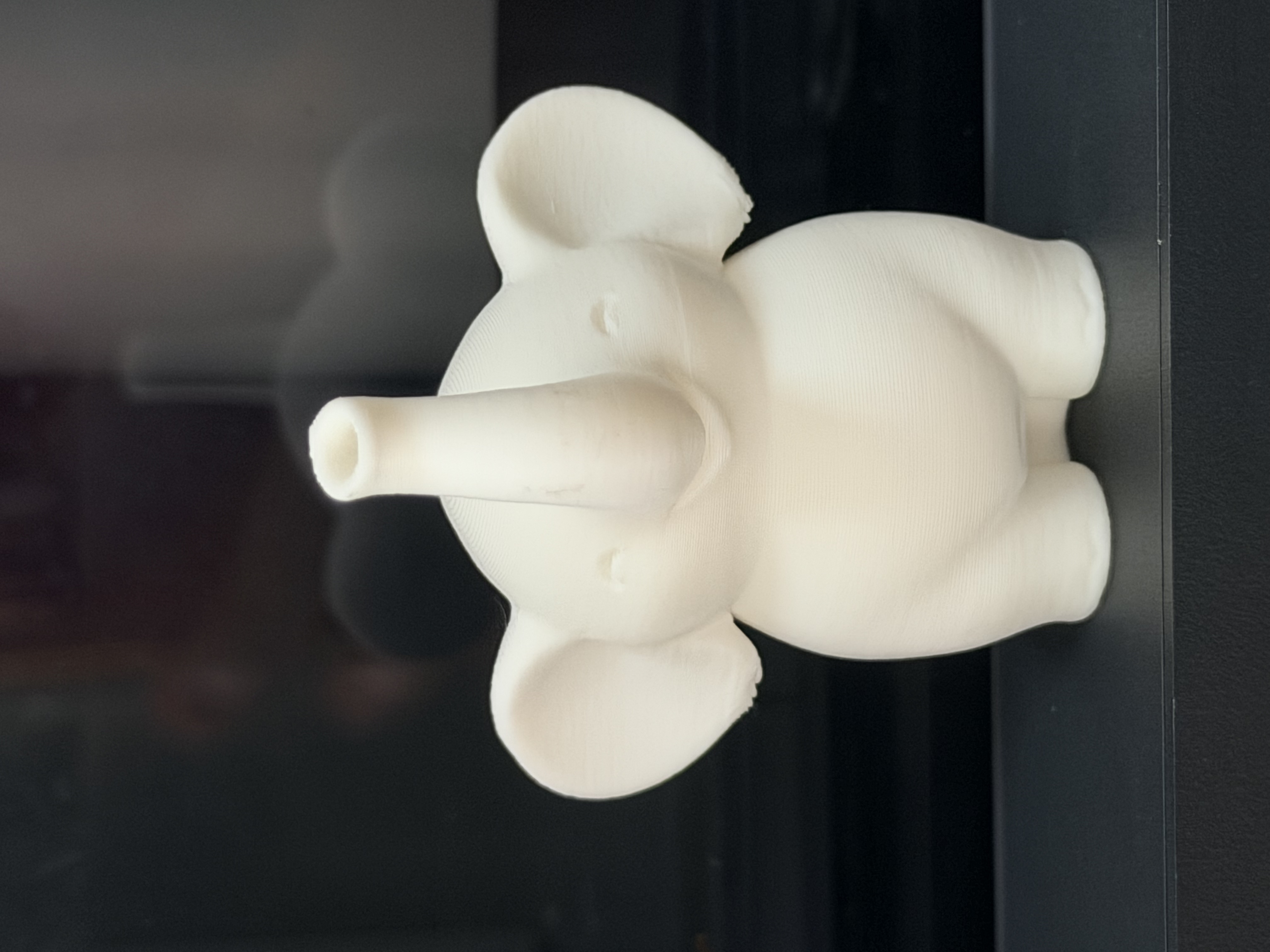 Miniatura 1 do modelo 3D 开心小象