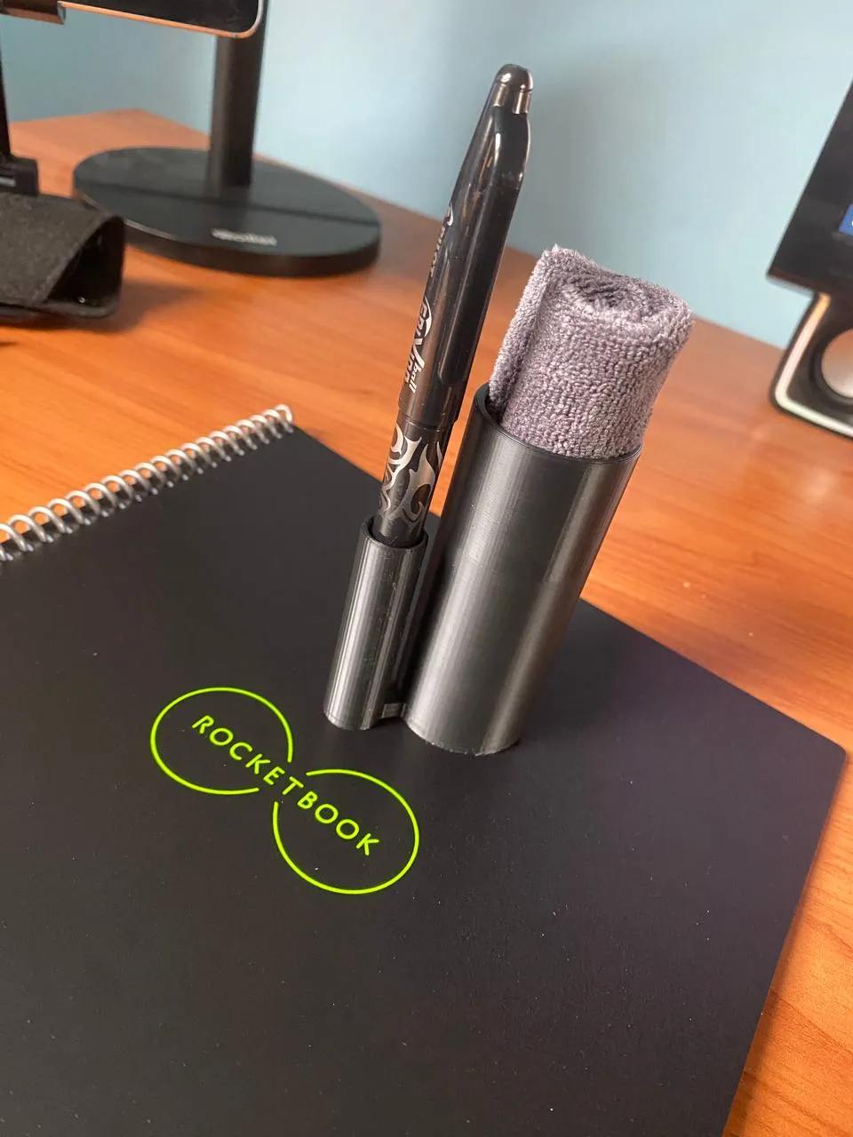 Pen and cloth Rocketbook by Printerotto MakerWorld