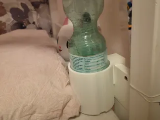 Bett Flaschenhalter - 1.5l PET - Erweiterbar