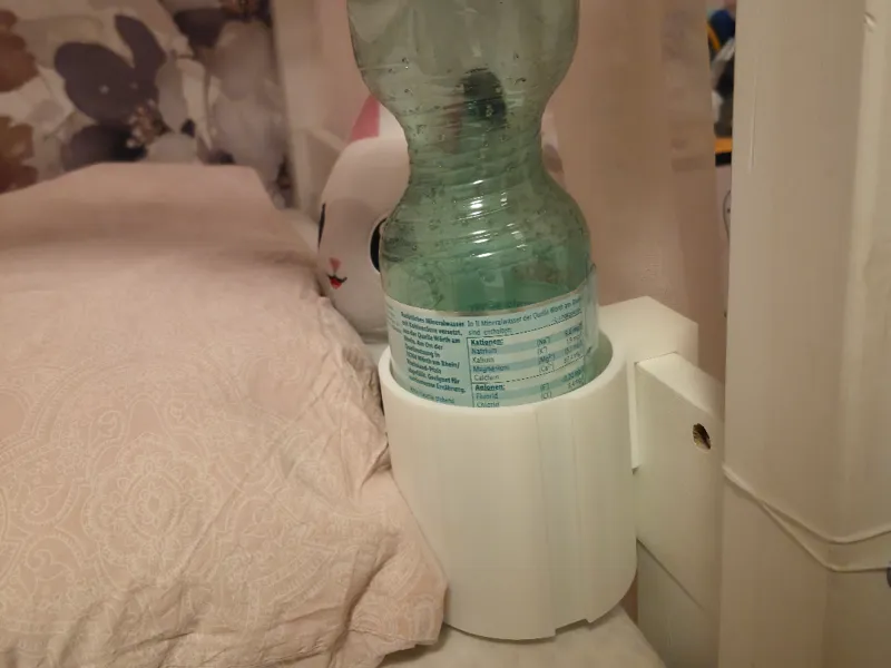Bett Flaschenhalter - 1.5l PET - Erweiterbar