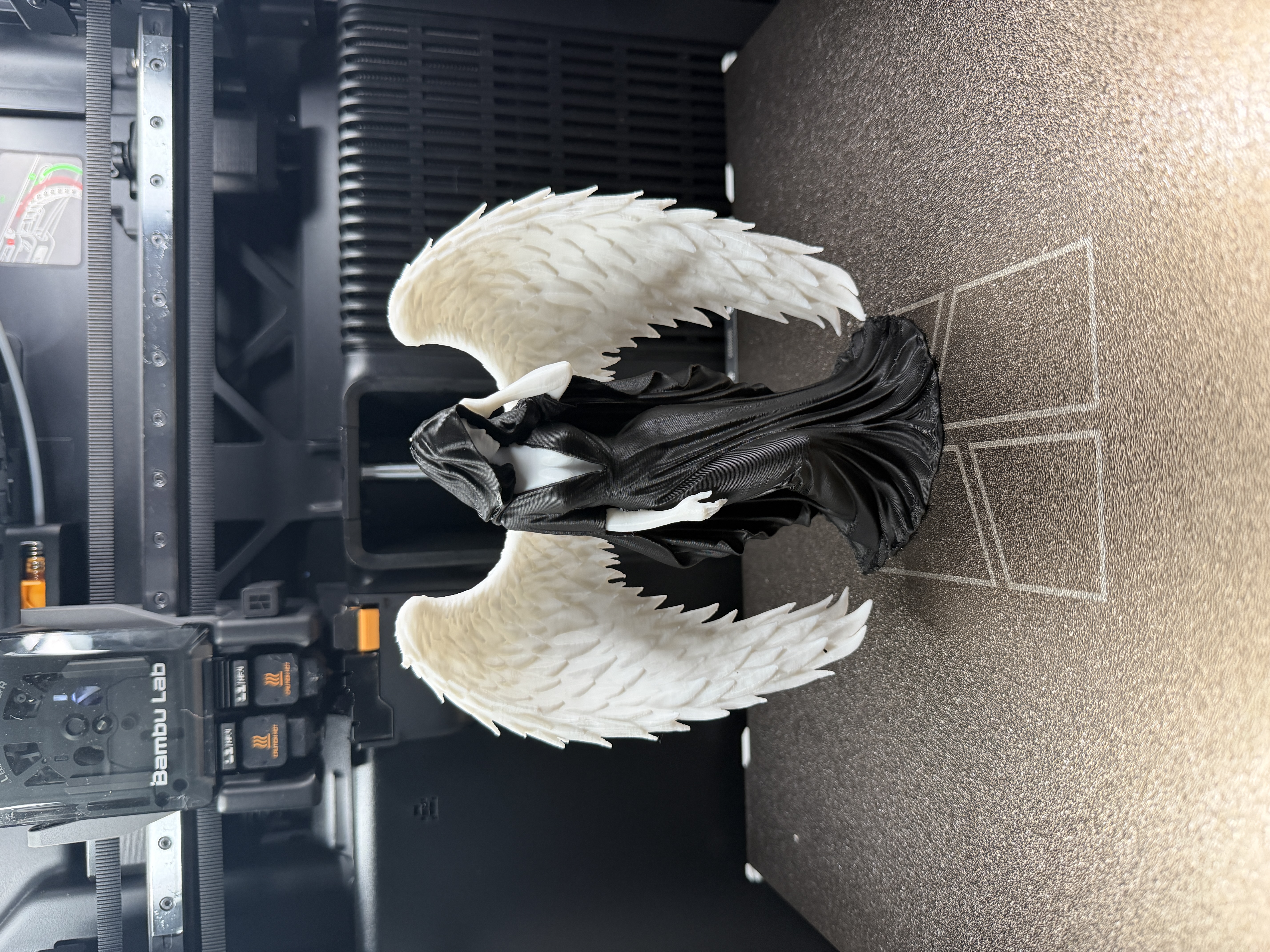 Angel of Fallen Light - Free 3D Print Model - MakerWorld