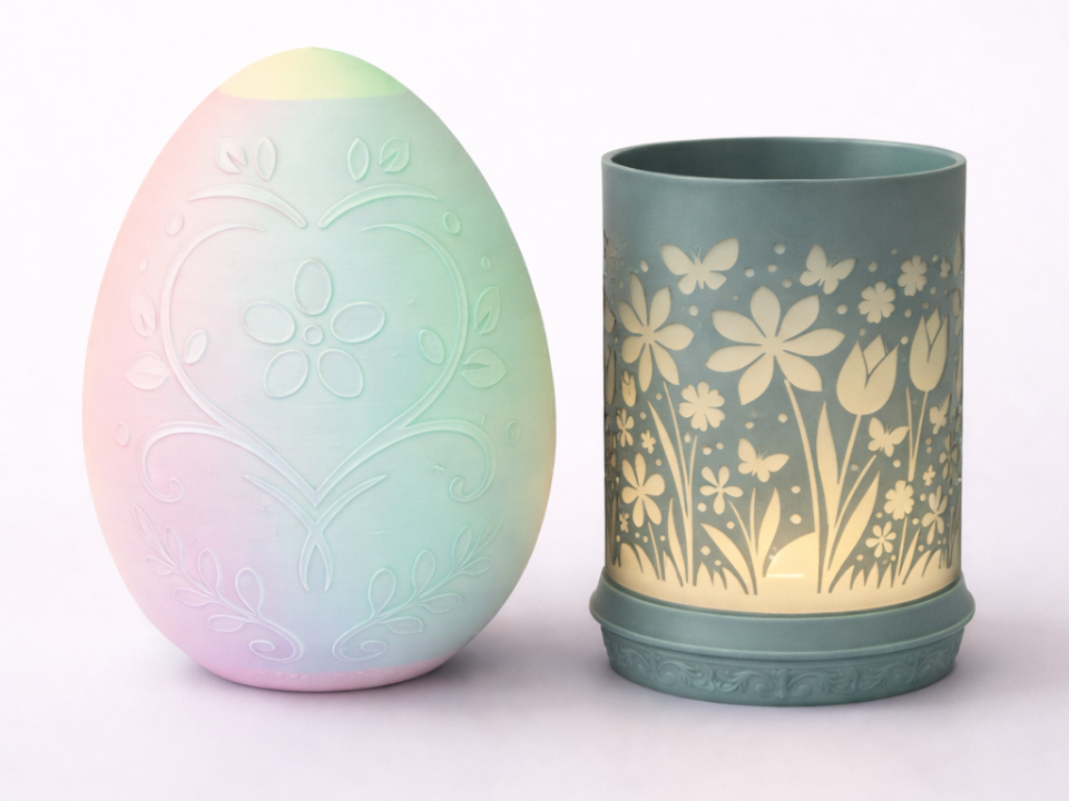 Large Easter Egg – Hidden Container (twist lock)