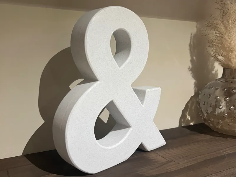 Modern Ampersand (&)