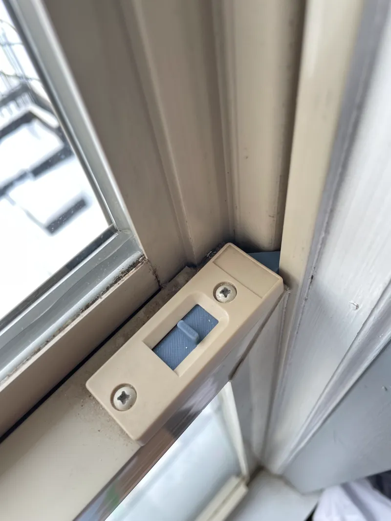 Tilt Window Latch