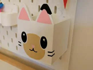 PandyBox: Gabby themed box for Ikea Skadis