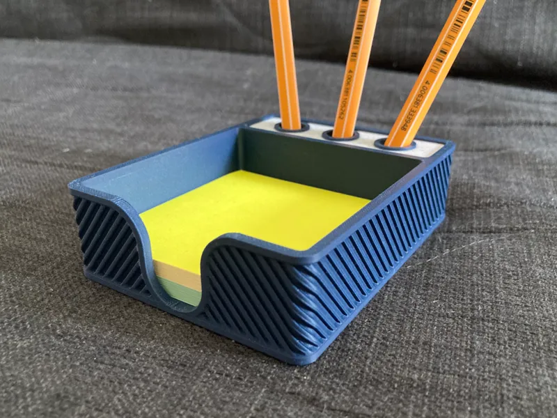 Post-It-Organizer with Pencil Holder