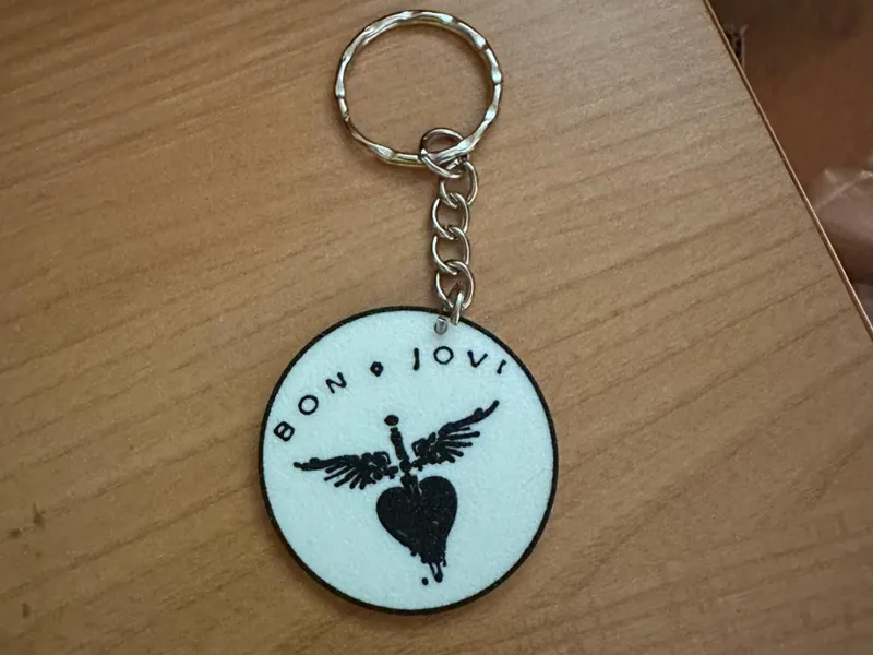 llavero bon jovi